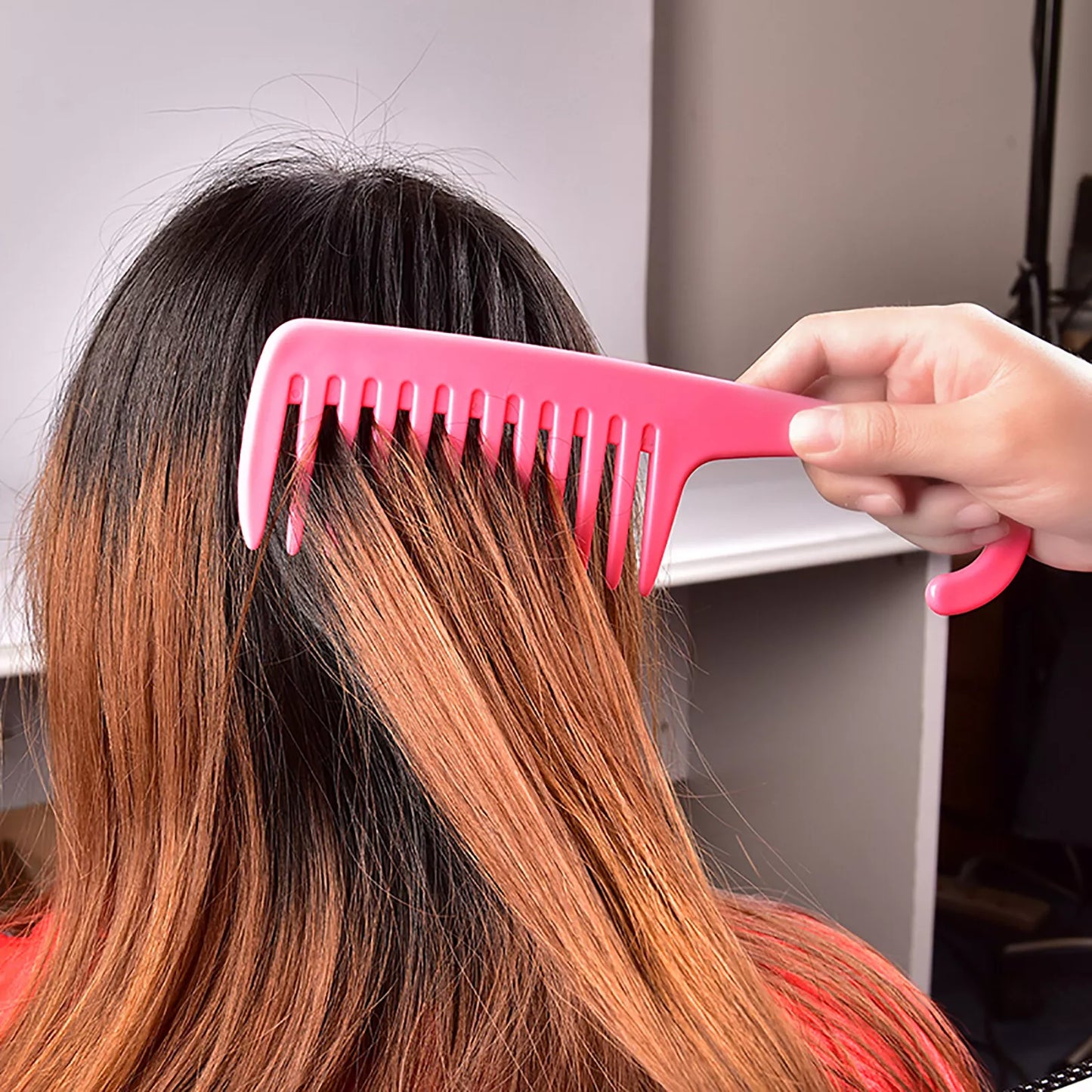 Large Wide Tooth Comb – The Ultimate Tool for Detangling Curly Hair