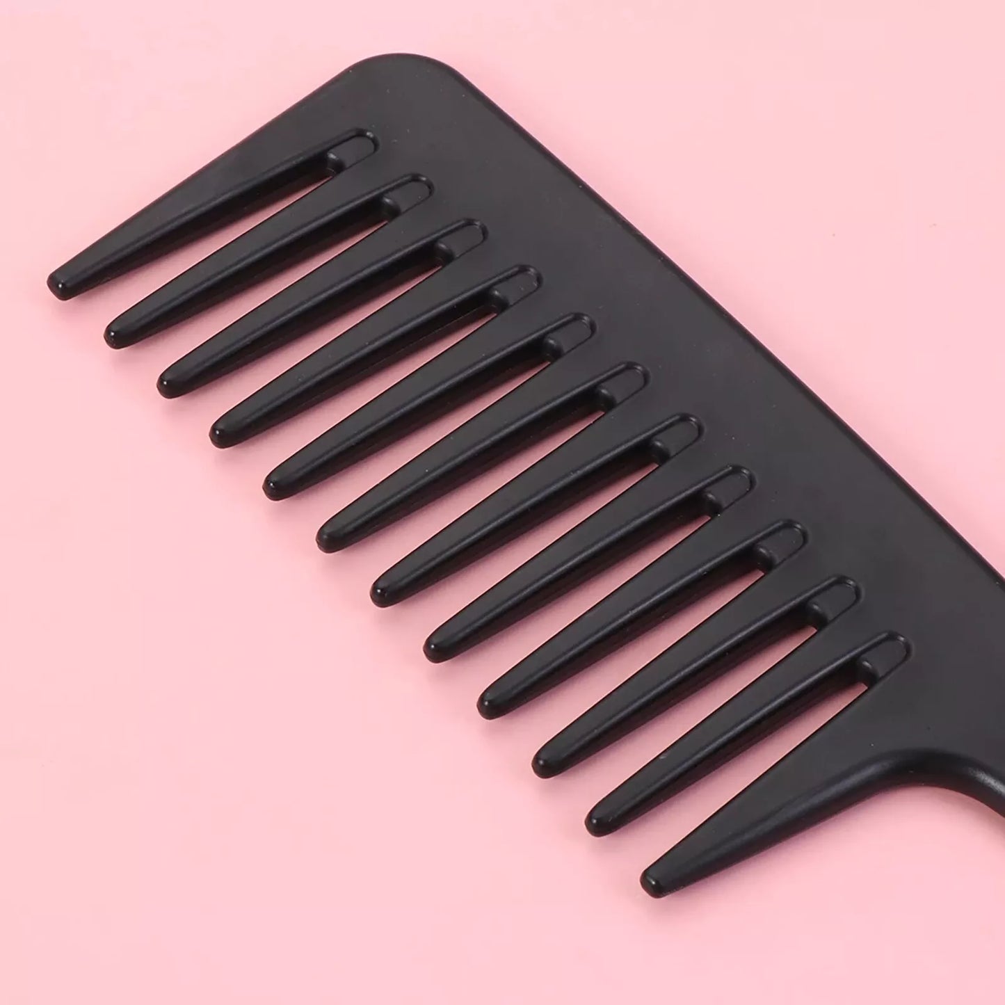 Large Wide Tooth Comb – The Ultimate Tool for Detangling Curly Hair